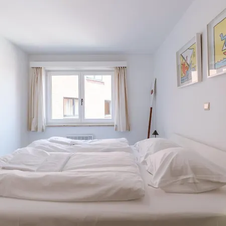 Huswell - Bright Retreat With Balcony Koksijde