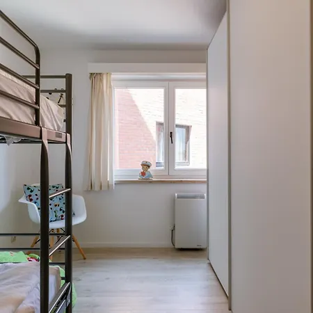 Huswell - Bright Retreat With Balcony 코크시데