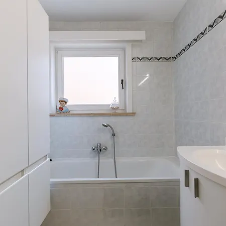 Huswell - Bright Retreat With Balcony * Koksijde